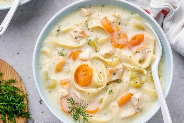 creamy chicken and noodles